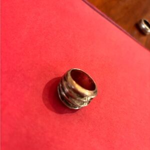 Silver Women’s Ring